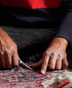 رفو گری قالی در قالیشویی تهرانپارس 